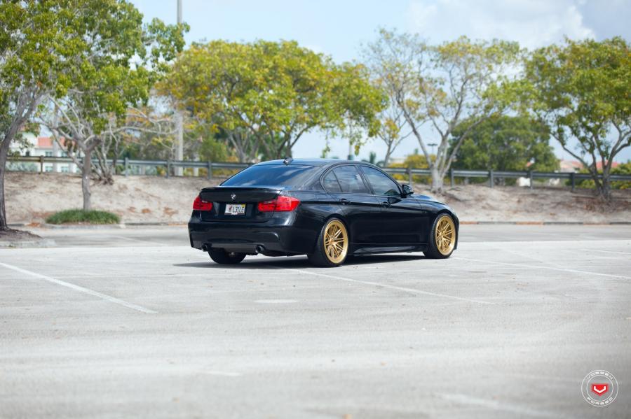  BMW 335i Sedan on Vossen Wheels (CL-107) 2017 года  (фото 20 из 30)